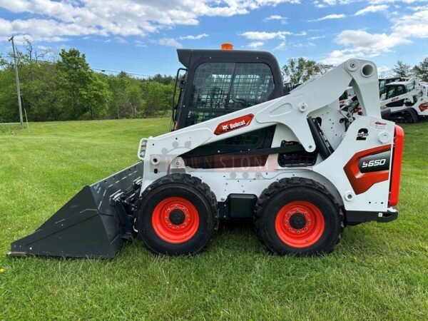 2024 Bobcat S650 V2 Wheel Skid Steer Loader