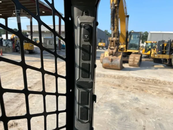 2024 Caterpillar 255 Compact Track Loader