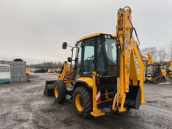 2025 JCB 3CX Compact Plus Backhoe Loader