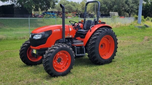 2025 Kubota M7060 4WD Utility Tractor